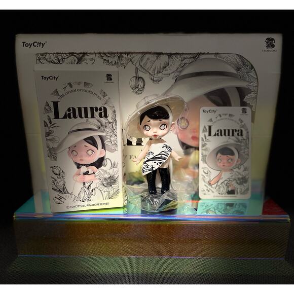 Laura The Charm of Faded Hues Blind Box Misty Strings - Picture 1 of 4